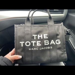 Marc Jacobs The Tote Bag